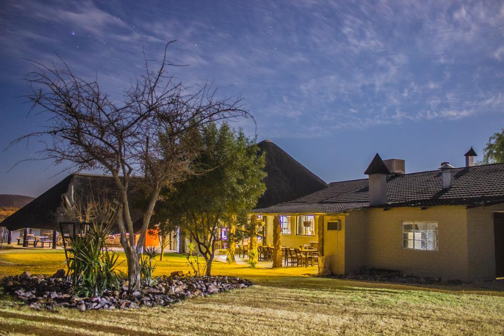 Etotongwe Lodge Outjo Zewnętrze zdjęcie