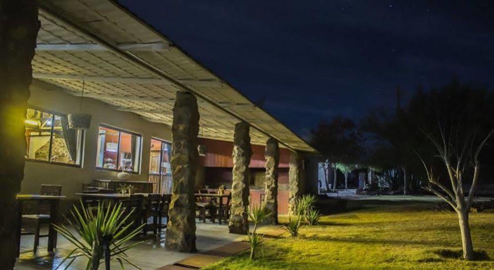 Etotongwe Lodge Outjo Zewnętrze zdjęcie