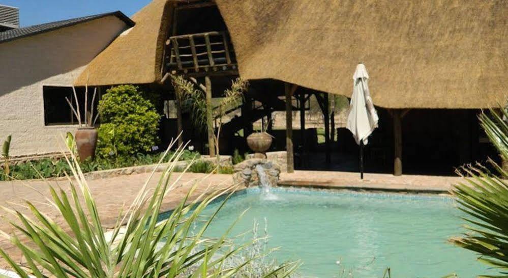 Etotongwe Lodge Outjo Zewnętrze zdjęcie